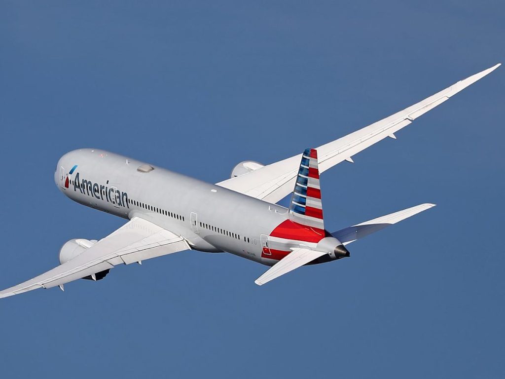 American Airlines enviou avião grande demais para aeroporto na Itália