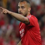 Arthur Cabral é regularizado na CBF e pode estrear pelo Botafogo