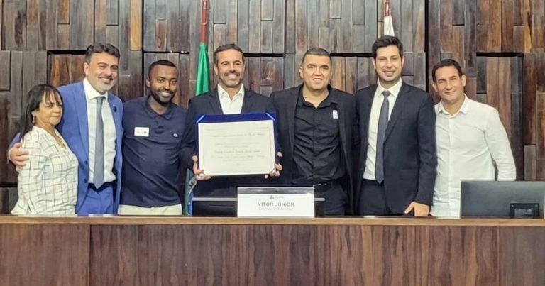 Artur Jorge, ex-técnico do Botafogo, recebe Medalha Tiradentes na Alerj Artur Jorge, ex-técnico do Botafogo, recebe Medalha Tiradentes na Alerj