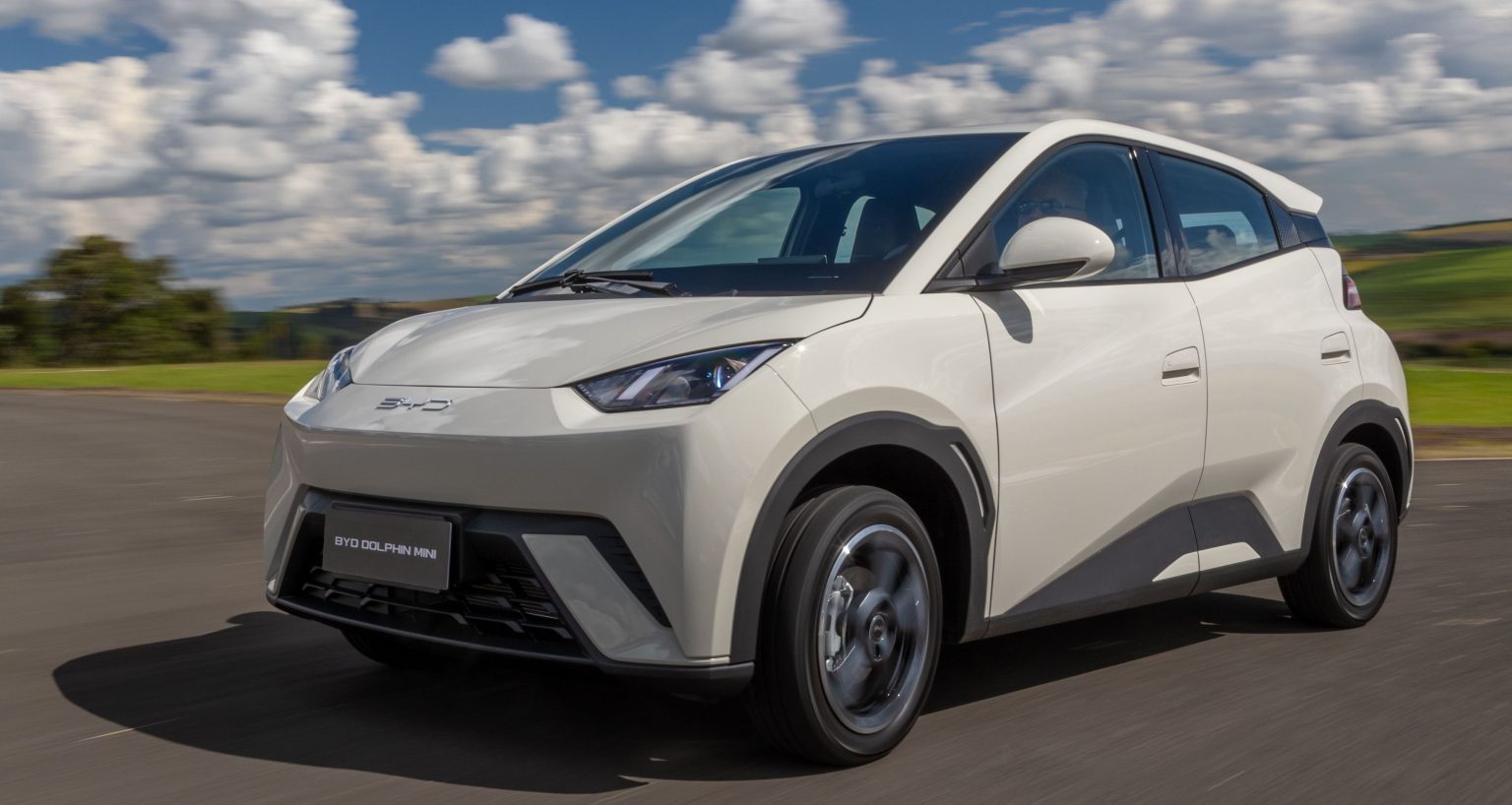 BYD ultrapassa Toyota e se torna 4ª marca mais vendida no Brasil