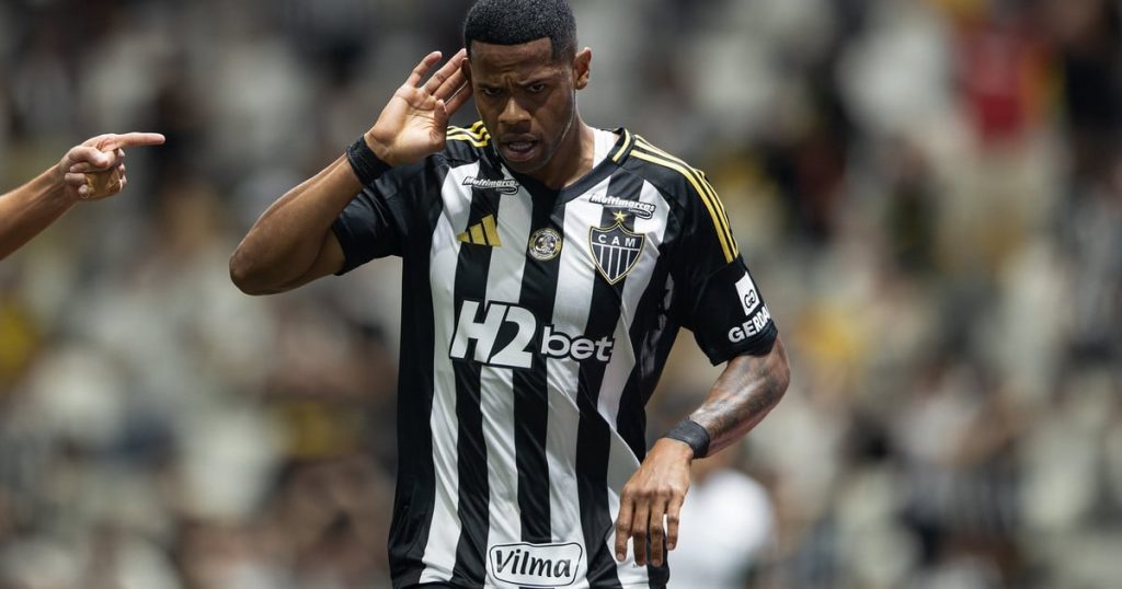Botafogo propõe nova oferta por Júnior Santos, do Atlético-MG