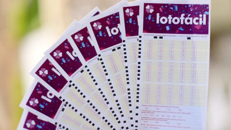 Confira os números do concurso 3412 da Lotofácil: R$ 1,8 milhão! Confira os números do concurso 3412 da Lotofácil: R$ 1,8 milhão!