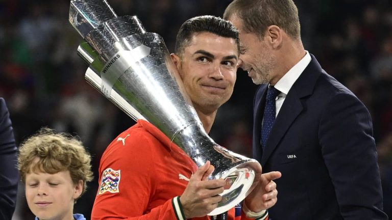 Cristiano Ronaldo anuncia novo clube para a próxima temporada