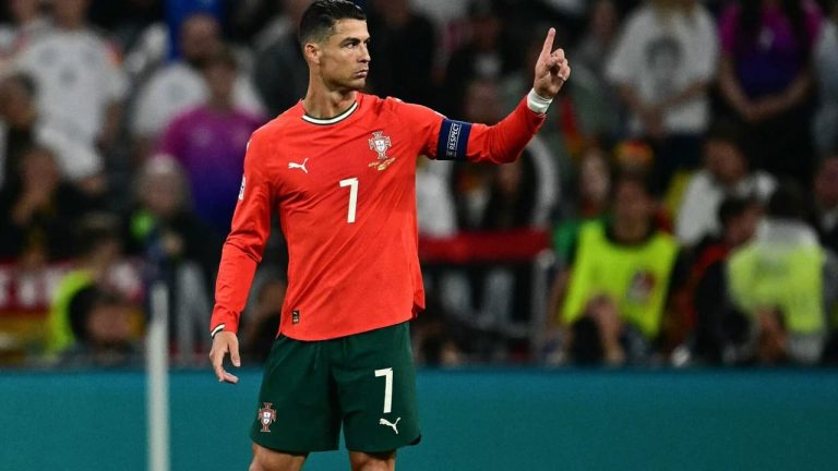 Cristiano Ronaldo comenta sobre Yamal e a final da Liga das Nações Cristiano Ronaldo comenta sobre Yamal e a final da Liga das Nações