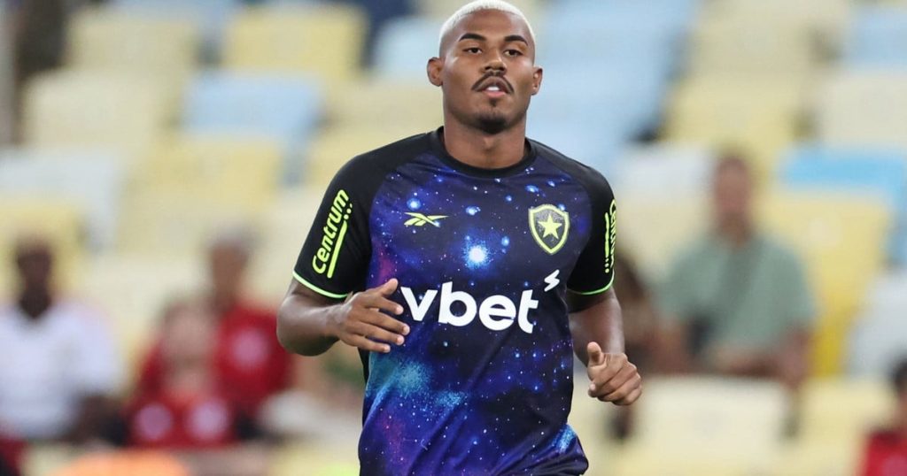 Cuiabano, do Botafogo, pode ir para o Brighton, afirma jornal francês