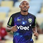 Cuiabano, do Botafogo, pode ir para o Brighton, afirma jornal francês