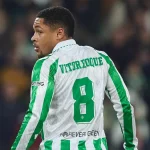 Deco analisa passagem de Vitor Roque pelo Barcelona