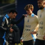 Dúvida de Thiago Almada na escalação da Seleção contra o Chile