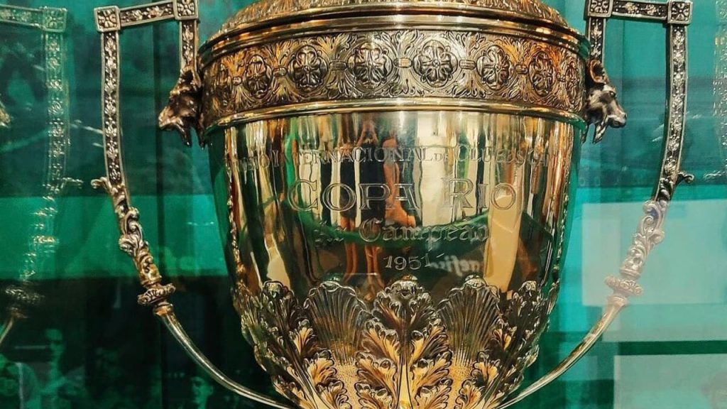 Fifa reconhece Fluminense e Palmeiras como campeões mundiais? Veja!