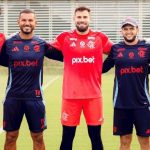 Flamengo registra 4 goleiros para o Mundial de Clubes