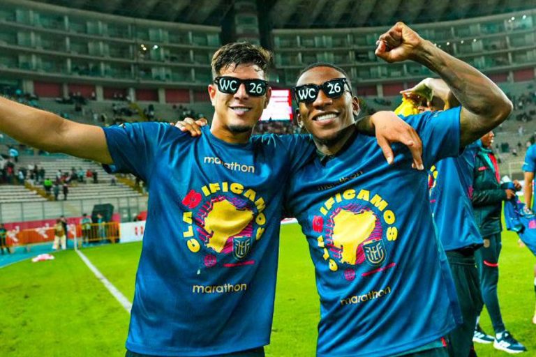 Franco, do Atlético, é expulso ‘sem querer’ e garante classificação Franco, do Atlético, é expulso ‘sem querer’ e garante classificação