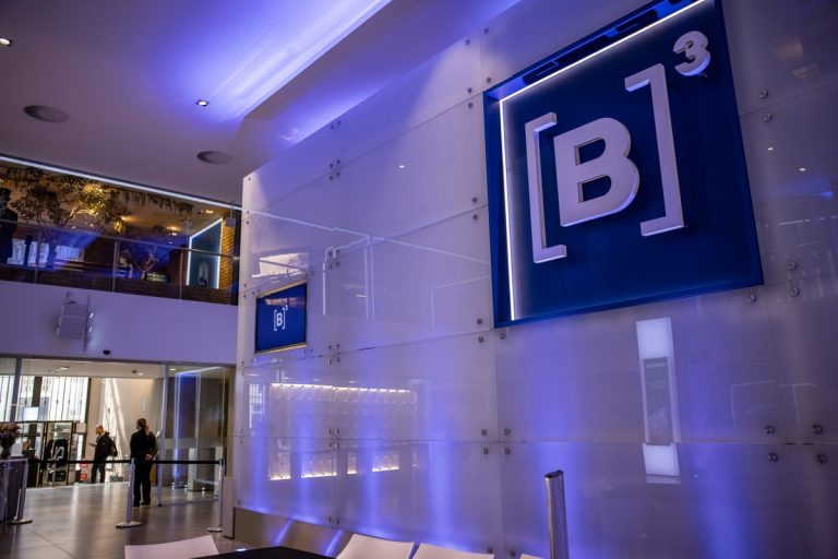 Ibovespa se estabiliza com Vale; fiscal e política em foco Ibovespa se estabiliza com Vale; fiscal e política em foco