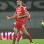 Ídolo do Porto elogia Arthur Cabral no Botafogo: 'Se movimenta bem'
