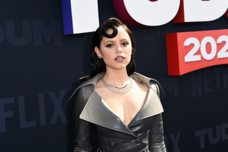 Jenna Ortega fala sobre sentimentos por ídolos da infância