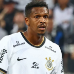 Jô, ex-jogador do Corinthians, é detido no Aeroporto de Guarulhos