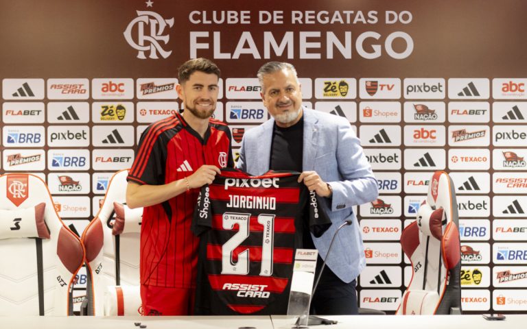 Jorginho revela sua posição favorita no Flamengo Jorginho revela sua posição favorita no Flamengo