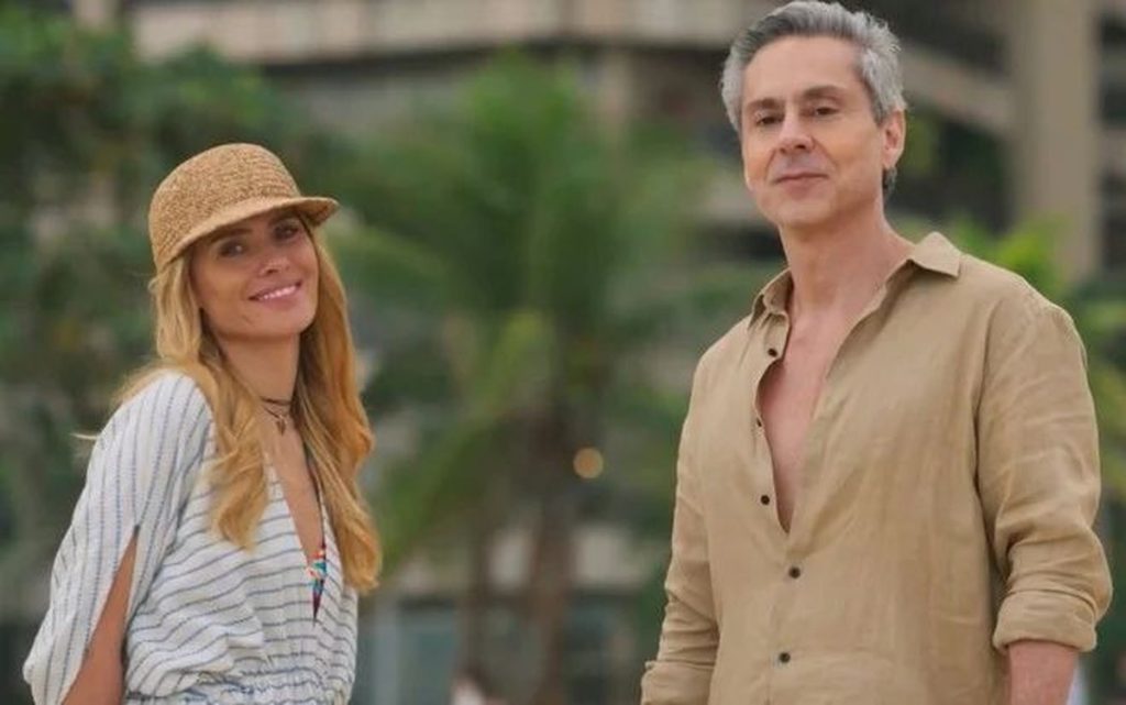 Leila vivencia seu primeiro orgasmo com Marco Aurélio