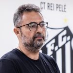Mattos chega ao Santos e já enfrenta seu primeiro desafio como dirigente