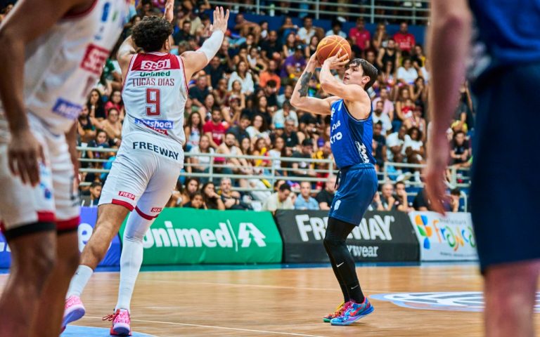 Minas conquista vitória heroica no primeiro jogo da final do NBB Minas conquista vitória heroica no primeiro jogo da final do NBB