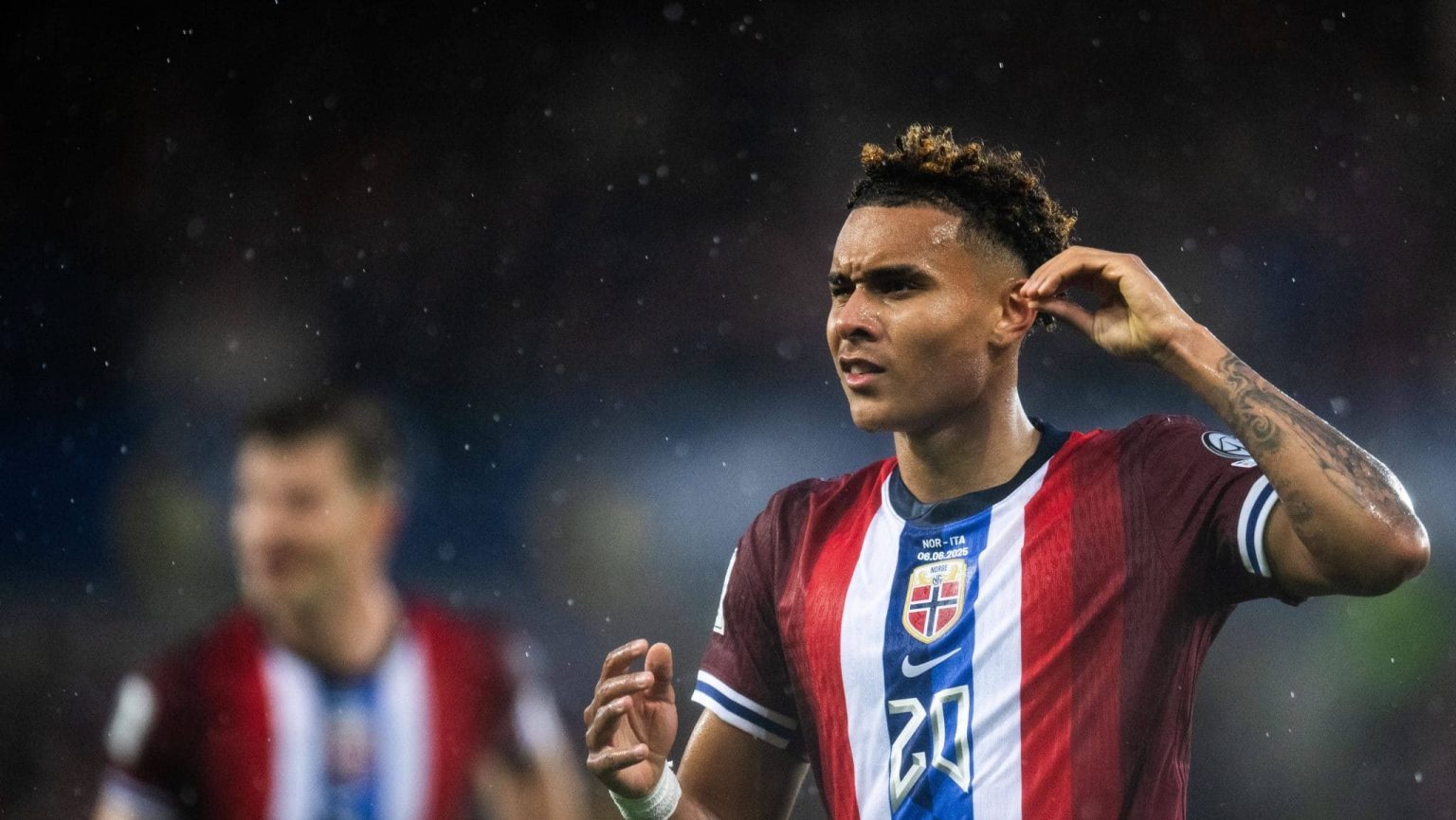 "Neymar" da Noruega brilha e revive traumas da Itália nas Eliminatórias