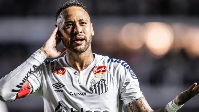 Neymar decide futuro no Santos de forma definitiva