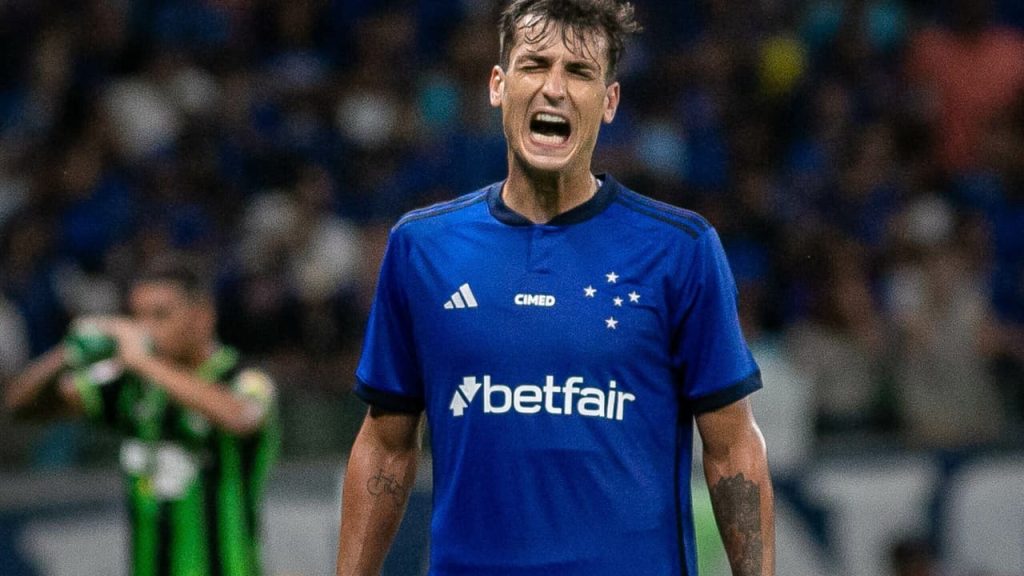 O que falta para o São Paulo confirmar a contratação de Dinenno?