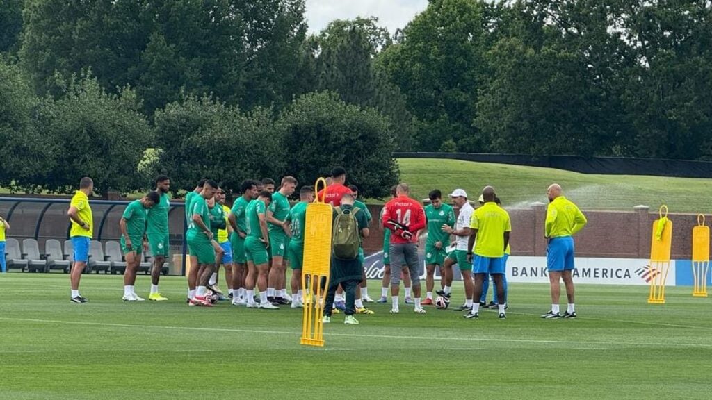 Palmeiras realiza primeiro treino; Abel espera convocados para escalação