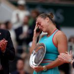 Sabalenka pede desculpas após derrota em Roland Garros: 'Estou sofrendo'