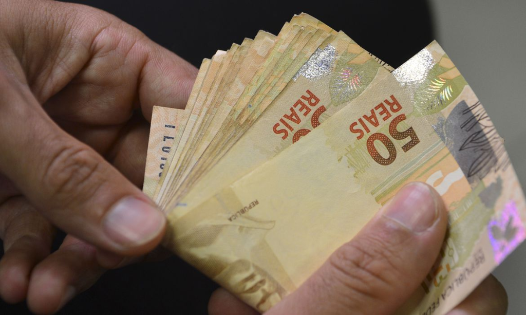 Salário mínimo aumenta em julho; confira o novo valor