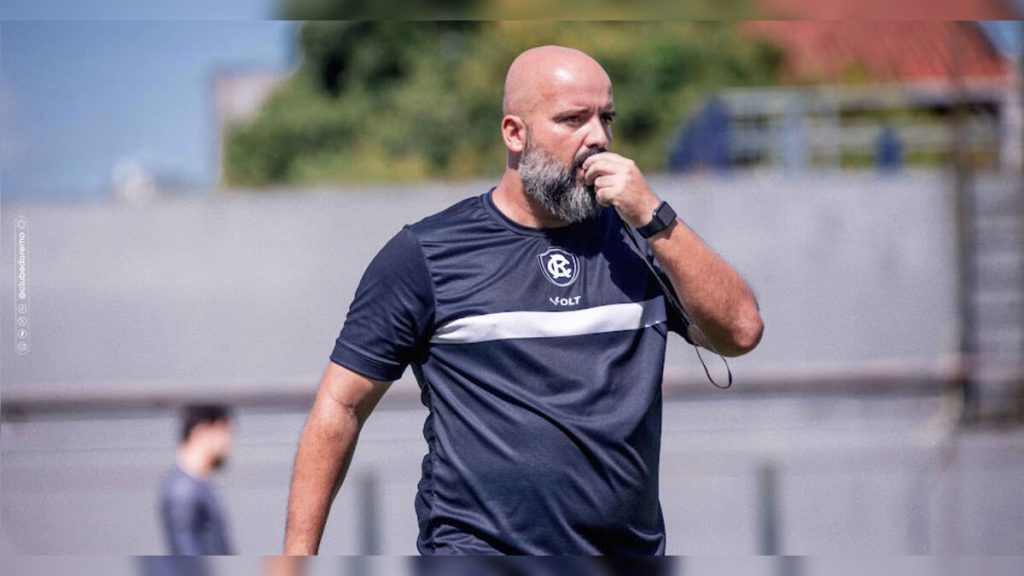 Sem técnico, Remo escala time para enfrentar o Operário; confira • DOL