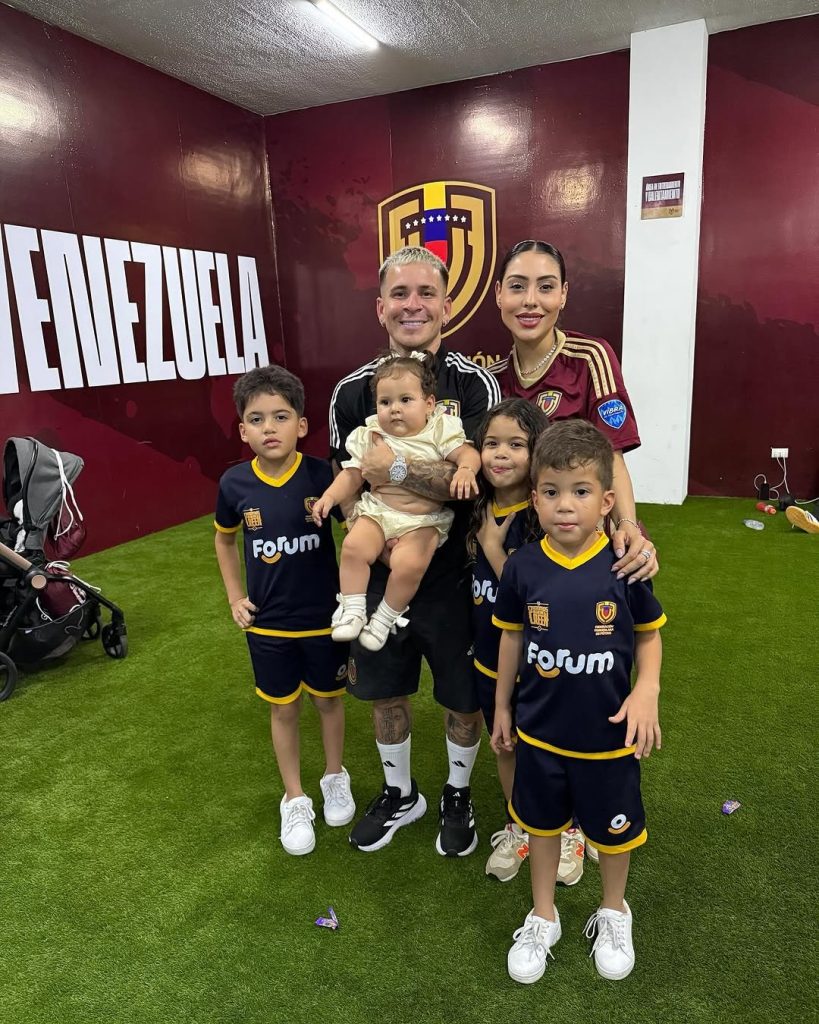 Soteldo: Esposa revela acerto com Fluminense e ida aos EUA