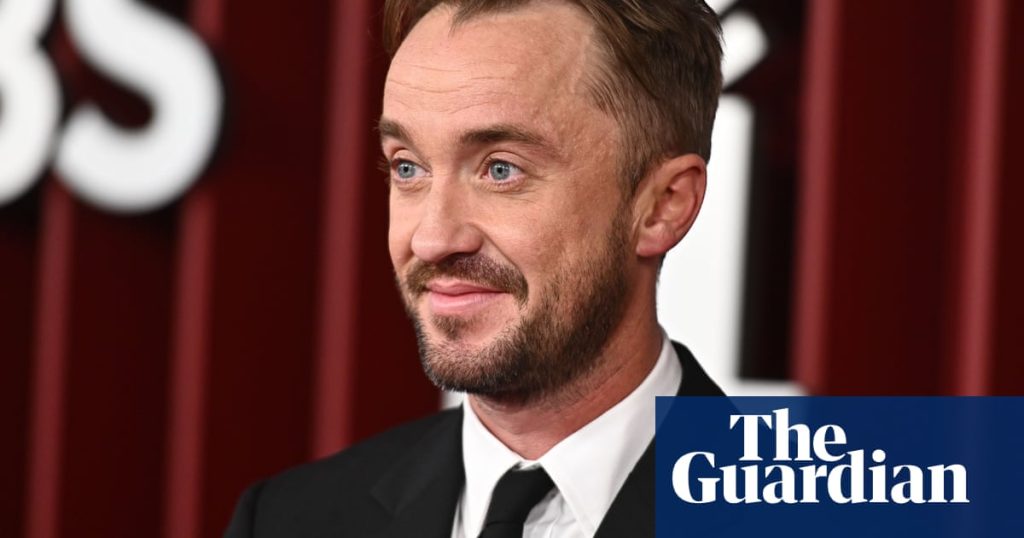 Tom Felton apoia JK Rowling apesar de controvérsias sobre gênero