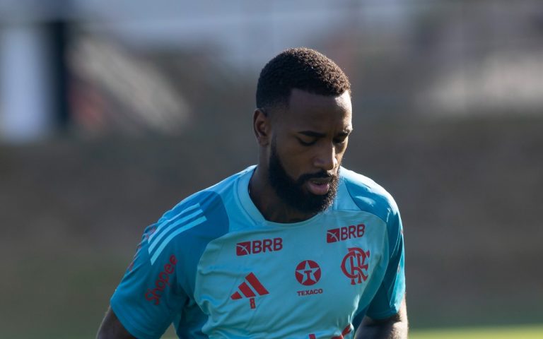 Torcedores do Flamengo preferem que Gerson não atue no Mundial Torcedores do Flamengo preferem que Gerson não atue no Mundial