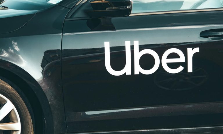 Uber deixou o país e clientes estão preocupados com o futuro