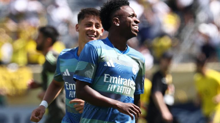 Atitude de Vinícius Júnior gera desconforto entre torcedores do Real Madrid Atitude de Vinícius Júnior gera desconforto entre torcedores do Real Madrid