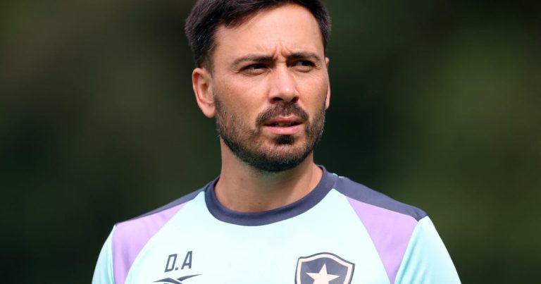 Davide Ancelotti: ‘Agradecido pela acolhida e carinho no Botafogo’