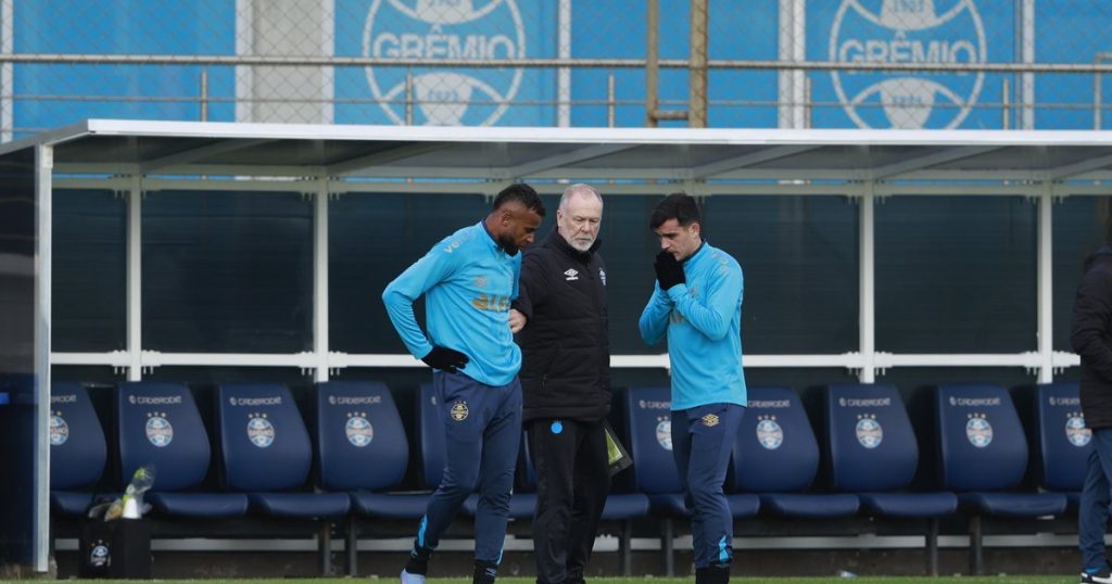 Destaques do Grêmio em jogo-treino buscam espaço na temporada