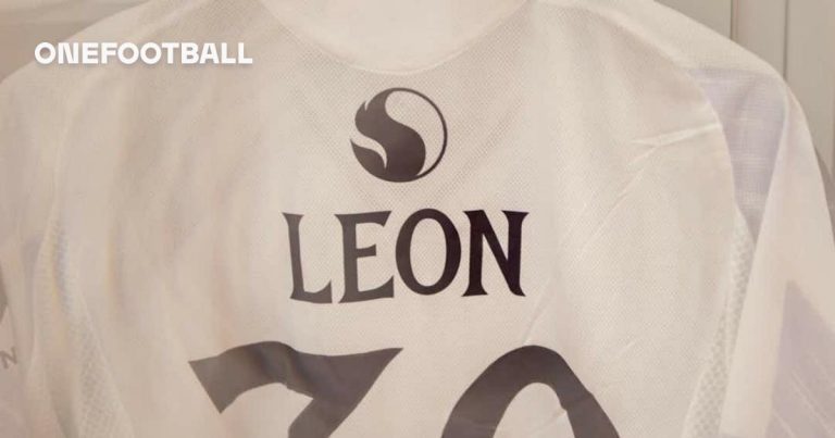 Diego León inicia no primeiro amistoso do Manchester United!