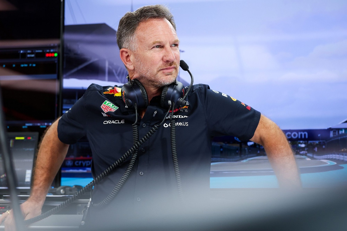 Horner é dispensado do cargo de chefe da equipe Red Bull