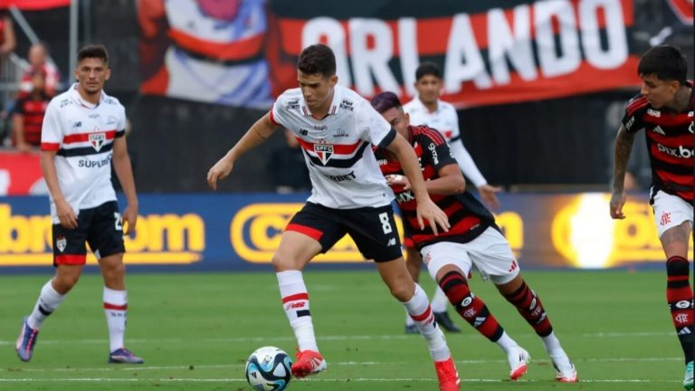 Onde ver Flamengo x São Paulo ao vivo pela Série A 2025