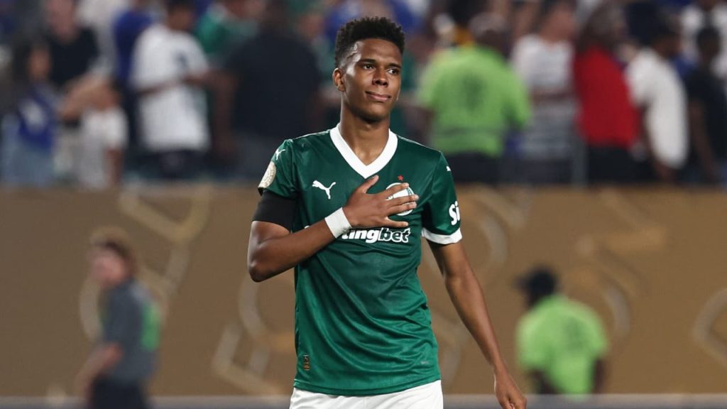 Reação de Estevão após Palmeiras x Chelsea gera rebuliço: 'Que isso?'