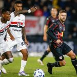 São Paulo inicia bem, sofre virada do Bragantino e empata no Brasileiro