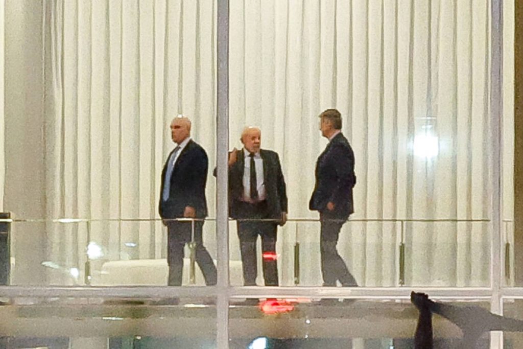 Moraes rejeita ação nos EUA para sua defesa - 31/07/2025 - Poder